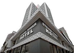 Strand Tower